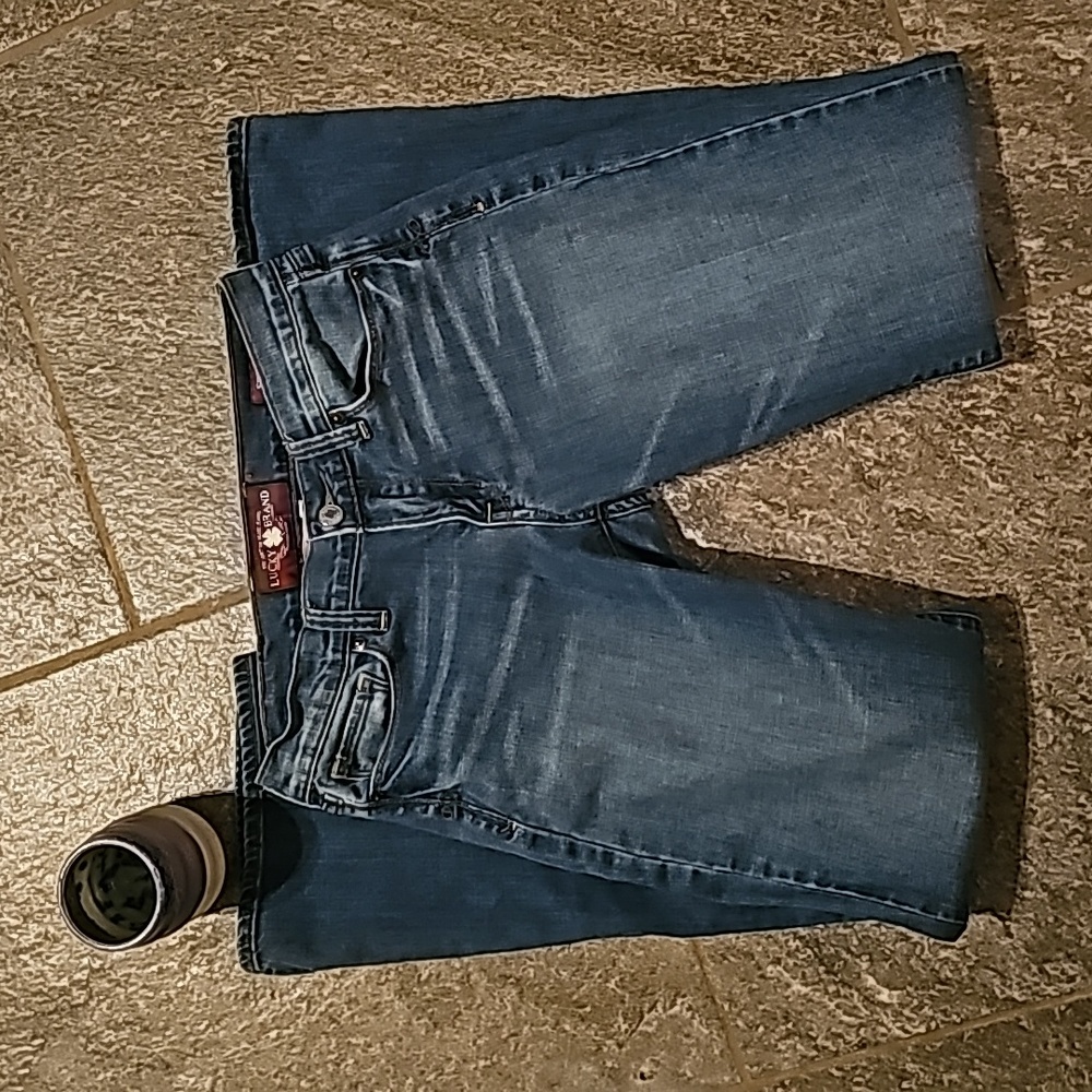 Lucky Brand Sofia Boot Size 4/27 regular jeans